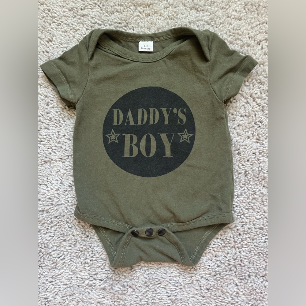 Amazon Olive Green Baby Tee with Print